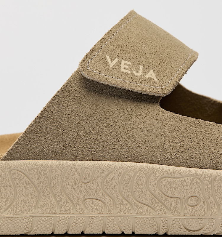 veja baskets etna su&egrave;de beige sa3220670 Back view